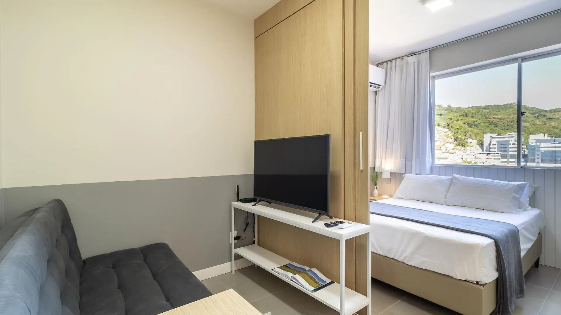 Florianópolis Evas - Apartamentos Charmosos Com Vista Mar Em Floripa