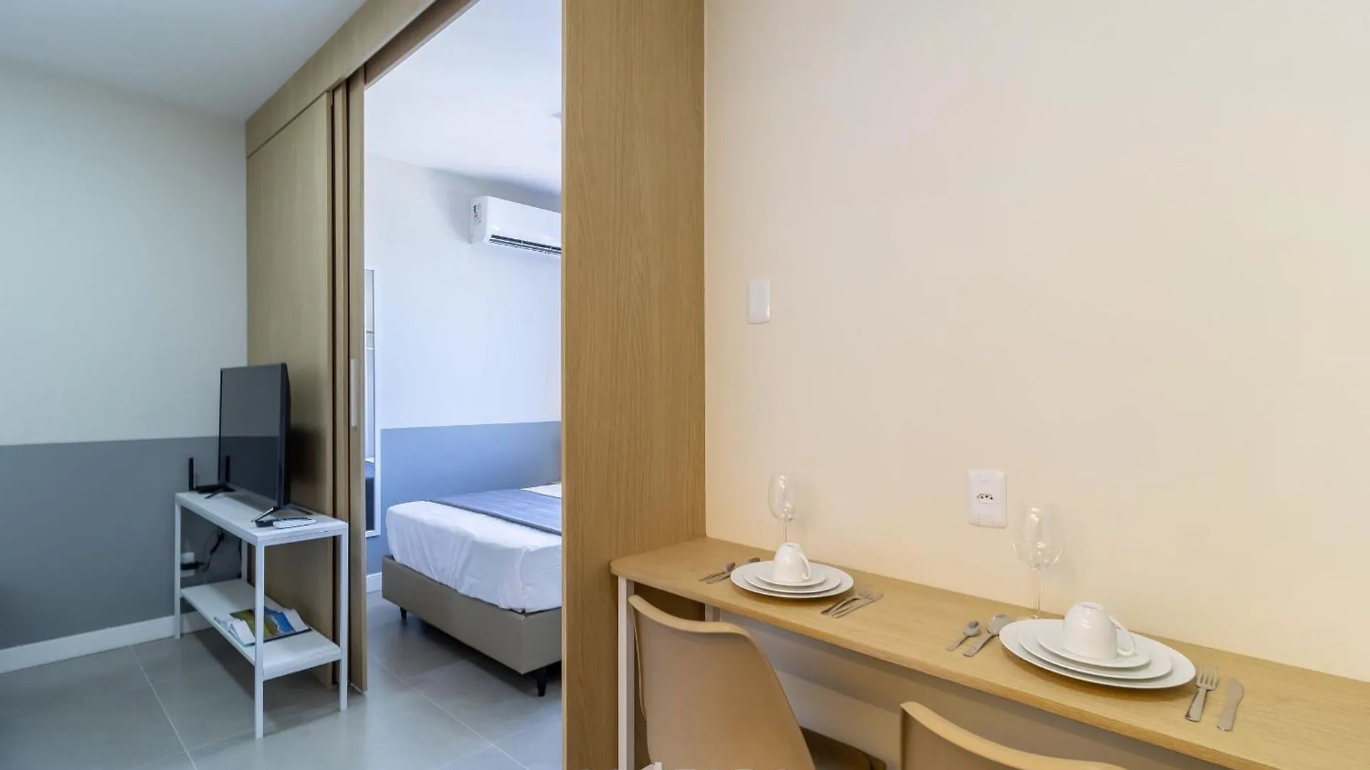 Evas - Apartamentos Charmosos Com Vista Mar Em Floripa Florianopolis 0*,