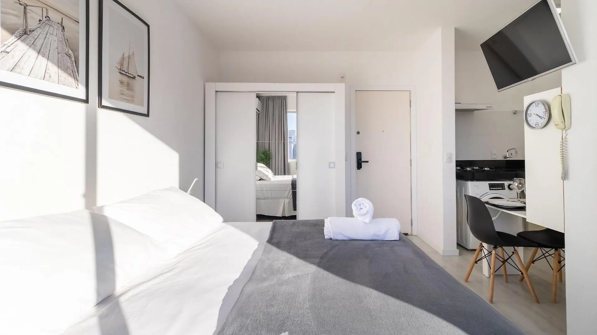 Florianópolis Evas - Apartamentos Charmosos Com Vista Mar Em Floripa דירה